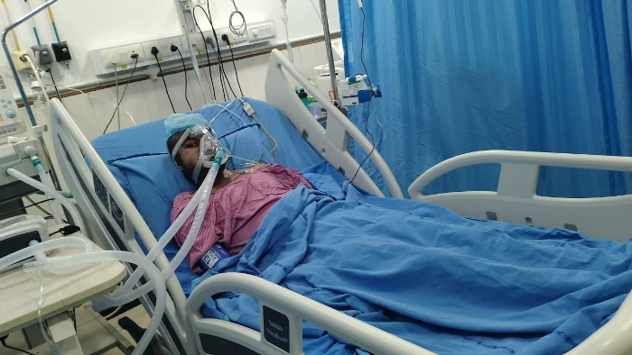  Foto zu Seenu Is Battling Blood Rare Condition & Needs Your Help To Make It 